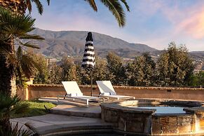 Sangiovese By Avantstay Spectacular Estate w Pool Hot Tub Putting Gree