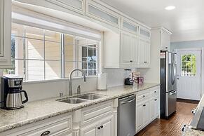 Wine Country Retreat Gorgeous Views Minutes to Wineries