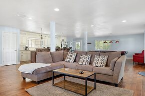 Wine Country Retreat Gorgeous Views Minutes to Wineries