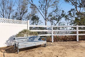 Wine Country Retreat Gorgeous Views Minutes to Wineries