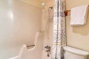 Vail Vista Mountain Retreat w Balcony Views Near Vail Ski Village