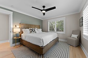 Water Break at the Lake by Avantstay Lakefront Private Dock