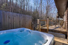 Creekside Haven Gatlinburg Escape by a Bubbling Creek Near Top Attract