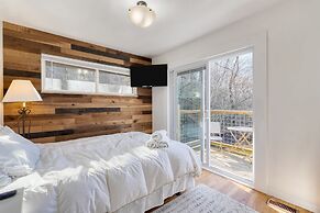 Creekside Haven Gatlinburg Escape by a Bubbling Creek Near Top Attract