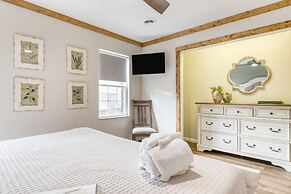 Greene Mountain Lodge by Avantstay Sleeps 22 Hot Tub Game Room Theater