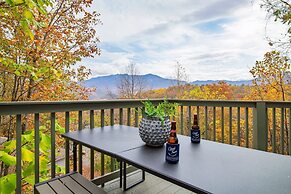 Greene Mountain Lodge by Avantstay Sleeps 22 Hot Tub Game Room Theater