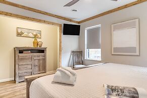 Greene Mountain Lodge by Avantstay Sleeps 22 Hot Tub Game Room Theater