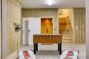 Pink Plume Coastal Escape Near Beach Private Pool Grill Luxe Interiors