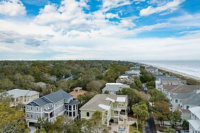 Pink Plume Coastal Escape Near Beach Private Pool Grill Luxe Interiors