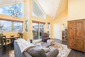Blue Mesa Penthouse by Avantstay Buyout of 3 Units Ski-in Ski-out Cond