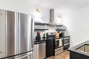 The Carter 506 by Avantstay Mins to Downtown