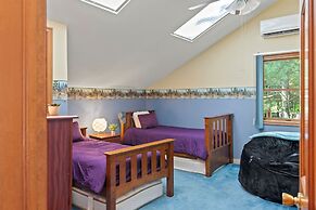 Marina Village by Avantstay Walk to Lake Marina Balcony Patio