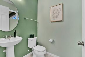 Nassau by Avantstay 9bdr Pool Game Room