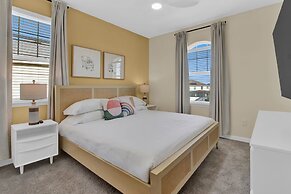 Nassau by Avantstay 9bdr Pool Game Room