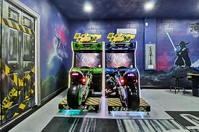 Nassau by Avantstay 9bdr Pool Game Room