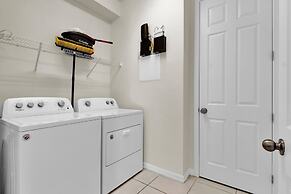 Nassau by Avantstay 9bdr Pool Game Room