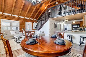 Artful Craftsman Hot Tub Firepit and Pond Gatlinburg National Parks