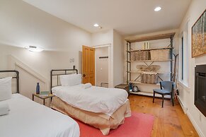 Manitou River House 113 by Avantstay A Location