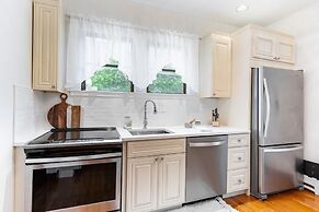 Las Olas Oasis by Avantstay Minutes to the Beach Hot Tub