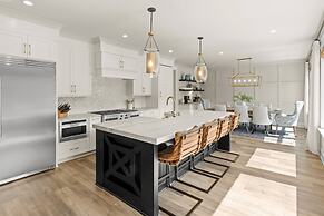 New Saltwater Pool Spa Views Wilson Hideaway