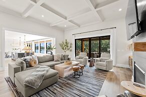 New Saltwater Pool Spa Views Wilson Hideaway