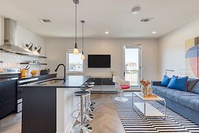 The Carter 403 by Avantstay Mins to Downtown