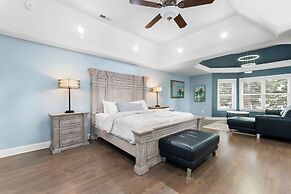 Laid Back Lake Life by Avantstay Waterfront View