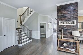 Laid Back Lake Life by Avantstay Waterfront View