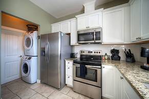 Ridley Retreat Community Pool Mins to the Beach Corpus Christi Port A