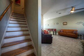 Ridley Retreat Community Pool Mins to the Beach Corpus Christi Port A