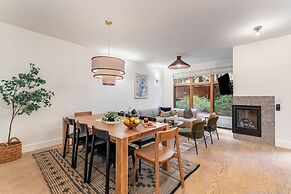 Northwood Mountain Views Sauna Balcony Tahoe Group Retreat