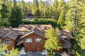 Northwood Mountain Views Sauna Balcony Tahoe Group Retreat