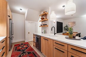 Northwood Mountain Views Sauna Balcony Tahoe Group Retreat