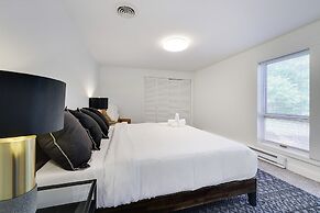 Paradise Retreat by Avantstay Pool Hot Tub Game Room