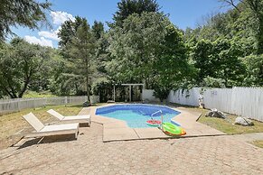 Paradise Retreat by Avantstay Pool Hot Tub Game Room