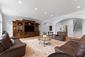 Flip Flop Therapy by Avantstay Theater Games