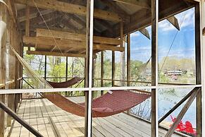 Flip Flop Therapy by Avantstay Theater Games