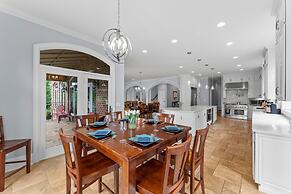 Flip Flop Therapy by Avantstay Theater Games