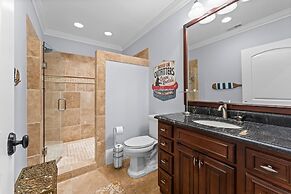 Flip Flop Therapy by Avantstay Theater Games