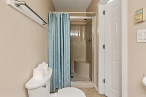 Slope Lodge by Avantstay Prime Location Pool Hot Tub Access Deck