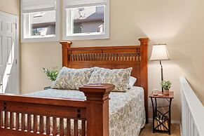 Slope Lodge by Avantstay Prime Location Pool Hot Tub Access Deck