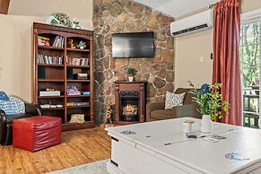 Slope Lodge by Avantstay Prime Location Pool Hot Tub Access Deck