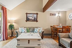 Slope Lodge by Avantstay Prime Location Pool Hot Tub Access Deck