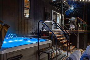 Somerset Lodge by Avantstay Hot Tub Lake Access Community Amenities