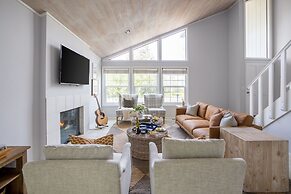Black Oak by Avantstay Modern Chic Santa Rosa Hideaway With Pool Table
