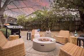 Black Oak by Avantstay Modern Chic Santa Rosa Hideaway With Pool Table