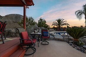 Chardonnay Charm by Avantstay Luxe Group Retreat w Pool Mins to Wineri