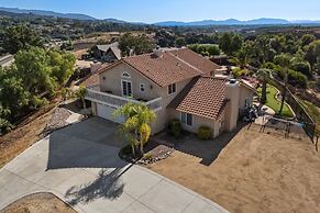 Chardonnay Charm by Avantstay Luxe Group Retreat w Pool Mins to Wineri