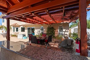 Chardonnay Charm by Avantstay Luxe Group Retreat w Pool Mins to Wineri