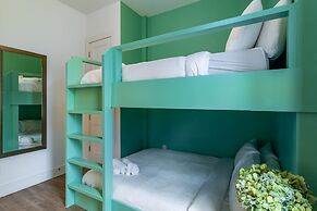 The Magnolia 9 by Avantstay Downtown Balcony